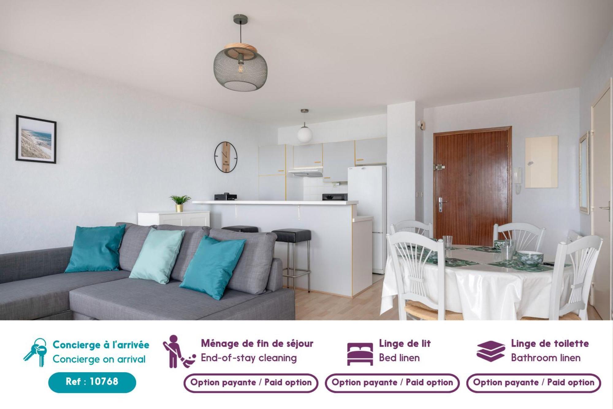 Tres Bel Appartement Avec Vue Sur Mer A Порнише Екстериор снимка
